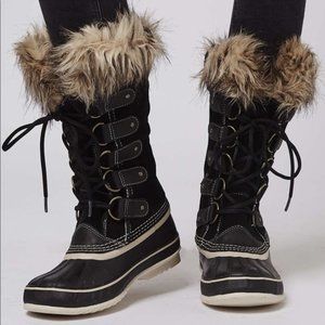 Sorel Women’s Joan of Arctic Boots
